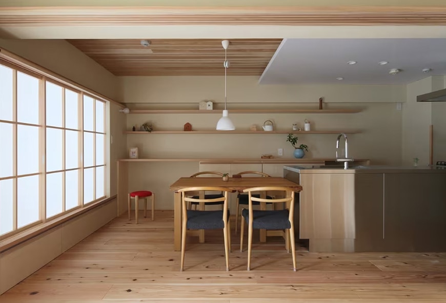 施工例4.自然素材に囲まれた和風な雰囲気と和ナチュラルなリビング