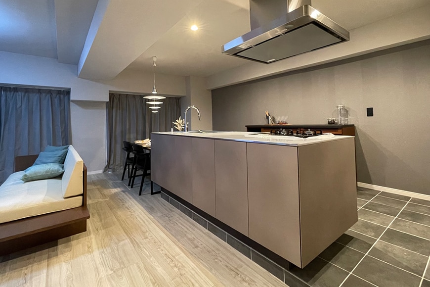 タイルがアクセントになったキッチン