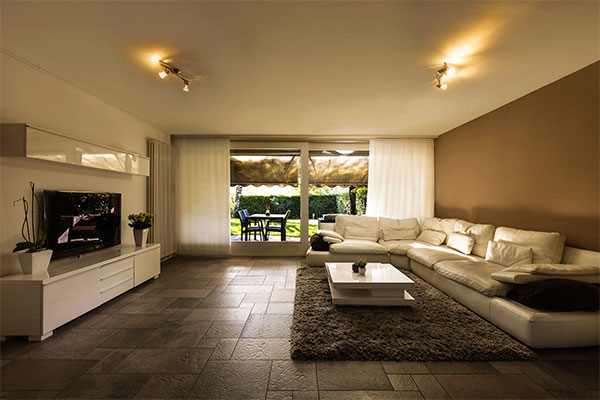 光がもたらす空間演出。間接照明で癒しのひとときを