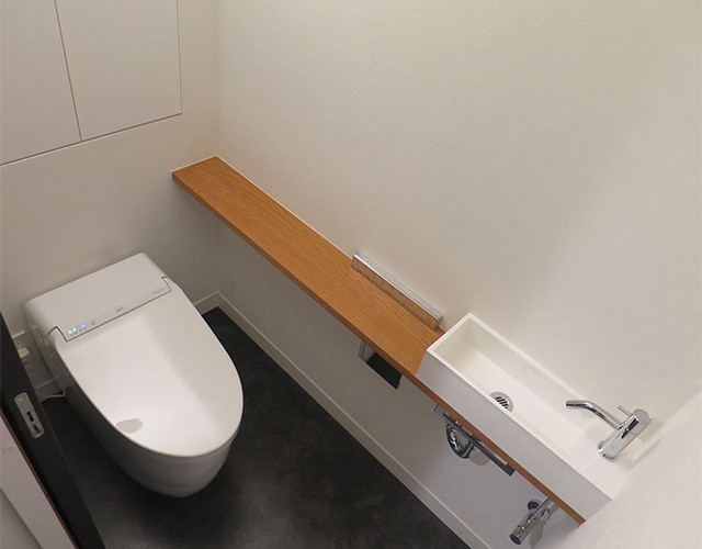 カウンターとレプト手洗ボウル