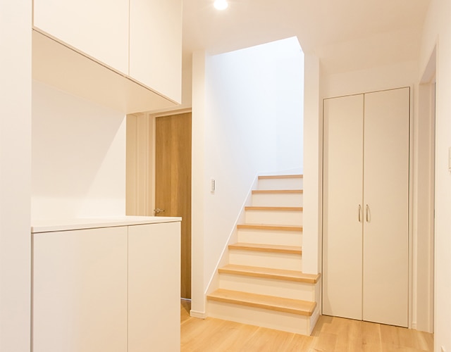 セパレート型の玄関収納2