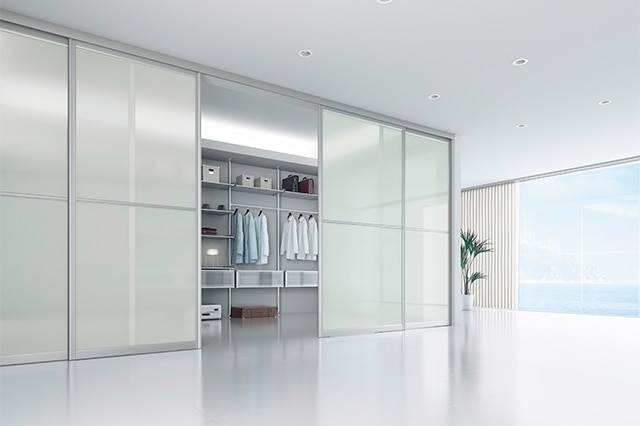 ミス・モデルノ